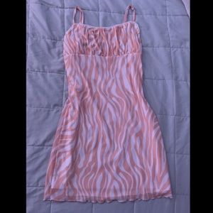 ✨SUMMER IS COMING CUTE & TRENDY✨Zebra Print Dress!